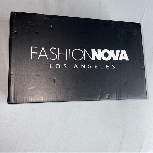 Fashion Nova White Square Toe Heeled Sandals - Picture 2 of 6